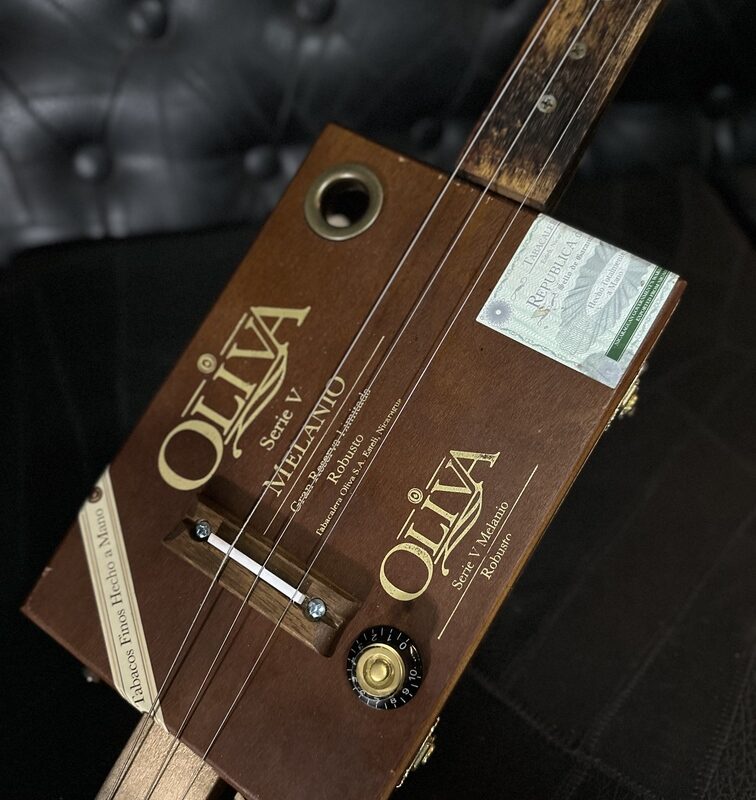 Oliva Melânio série V Burned ( Perfect Box )