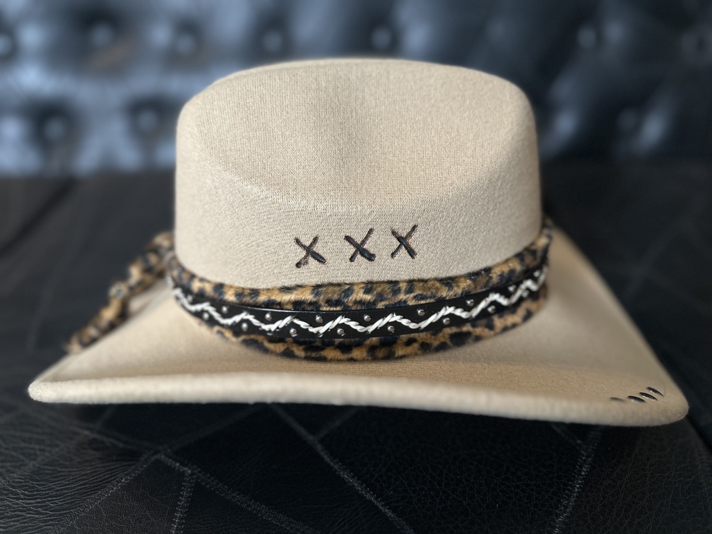 Chapéu estilo western customizado Panther TAM 54 - Imagem 4