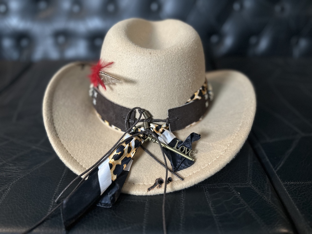 Chapéu estilo western unisex em feltro customizado TAM 56 - Imagem 3